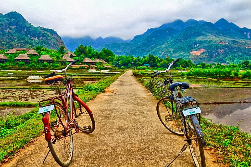 vietnam travel